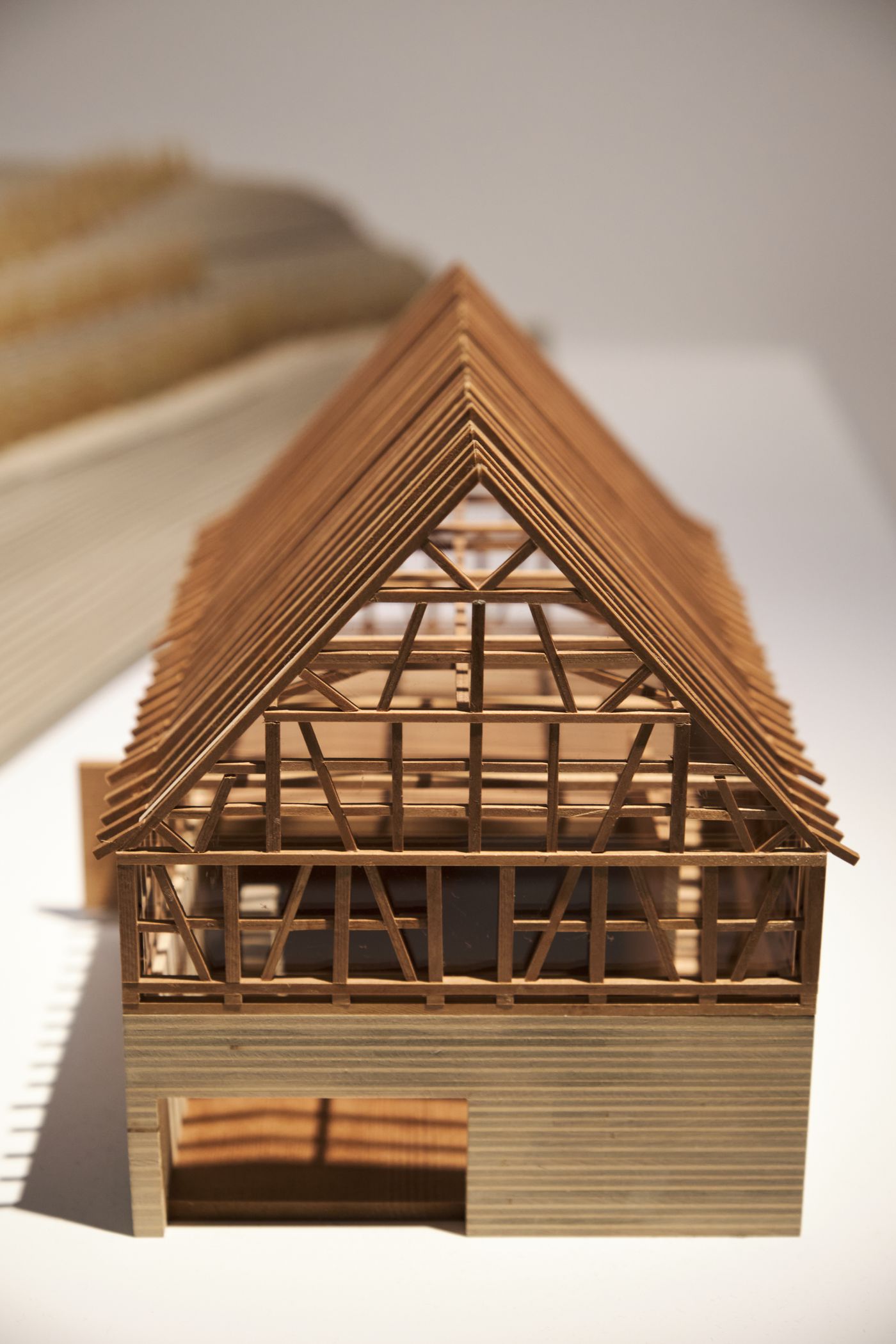 Maqueta de estudo em madeira, estrutura de cobertura